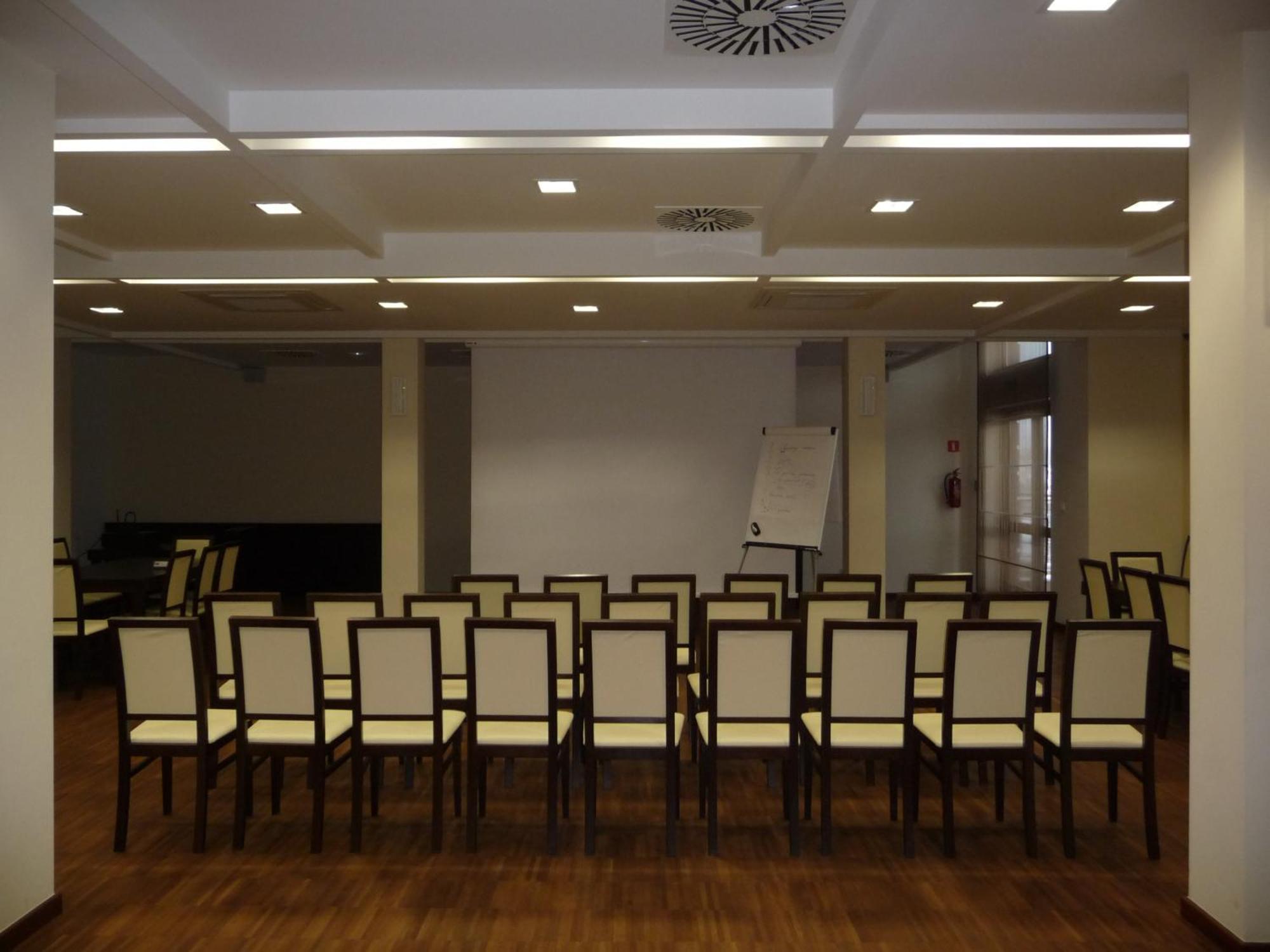 Hotel Aviator Kielce "Business Hotel Medical & Spa" Bagian luar foto