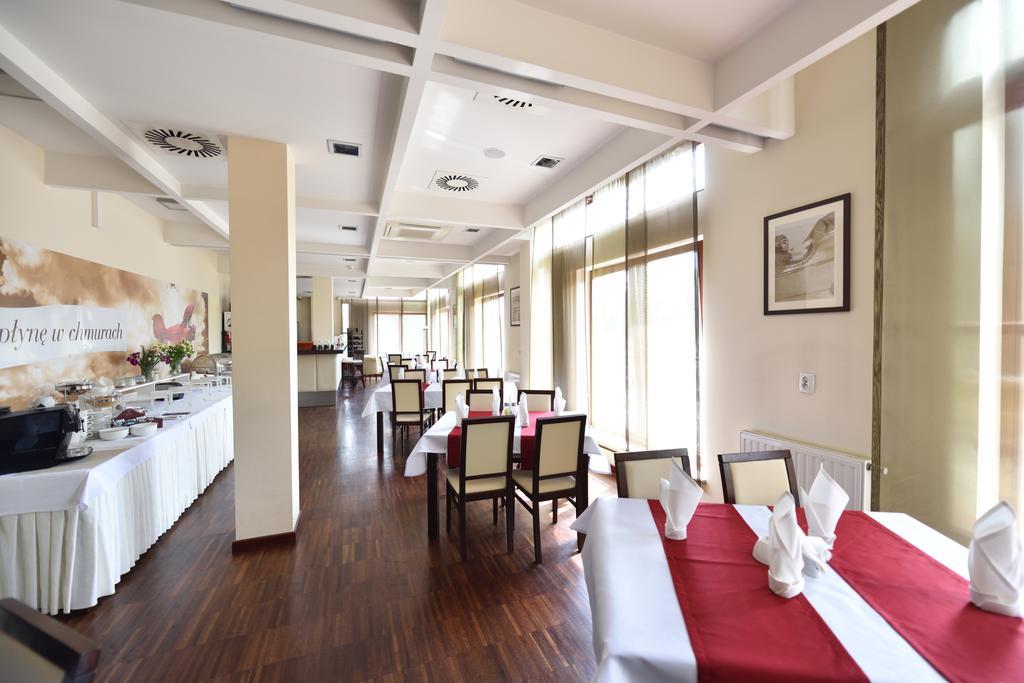 Hotel Aviator Kielce "Business Hotel Medical & Spa" Bagian luar foto